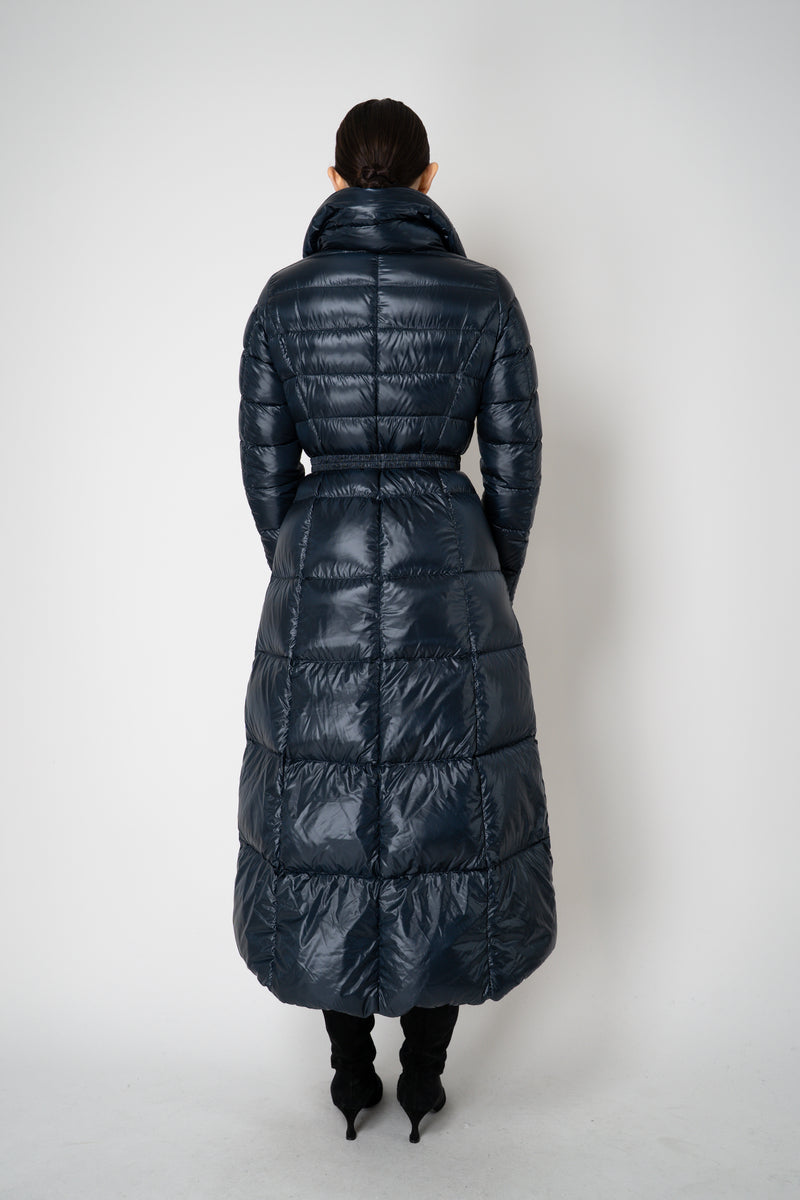 Herno Ultralight Technology Goose Down Padded Belted Coat in Navy