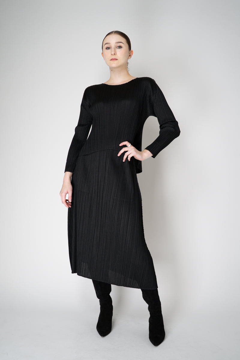 Pleats Please Issey Miyake Monthly Colors: October A-line Midi Skirt in Black