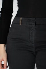 Peserico Mid Rise Tapered Leg Cotton Twill Cropped Trousers in Black