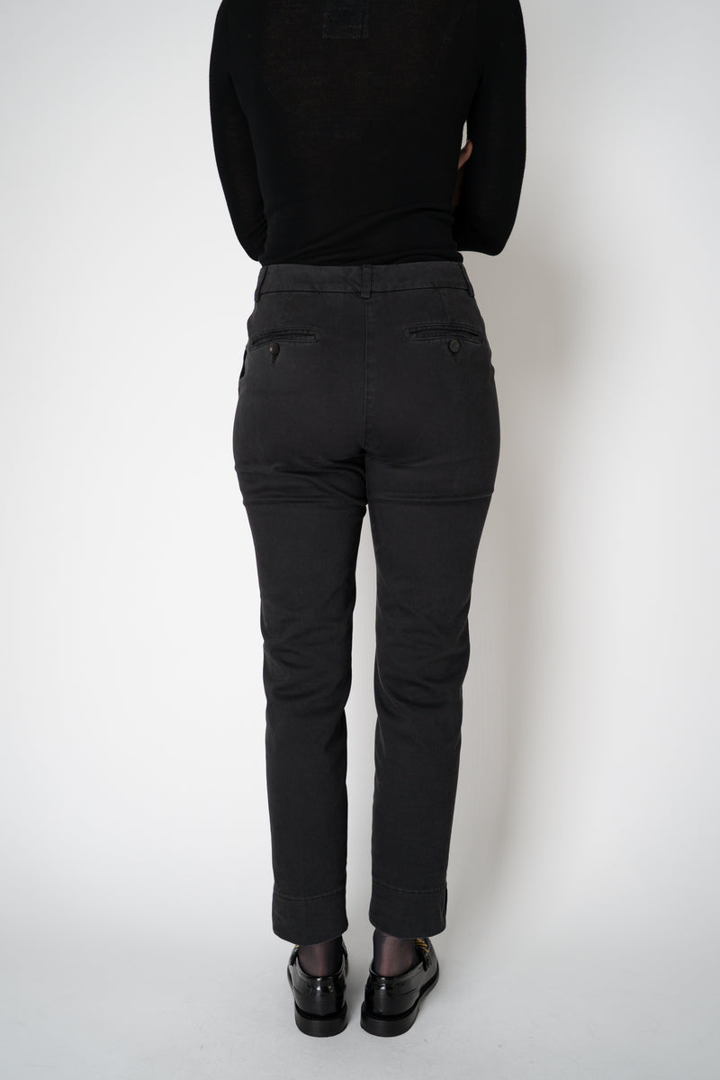 Peserico Mid Rise Tapered Leg Cotton Twill Cropped Trousers in Black