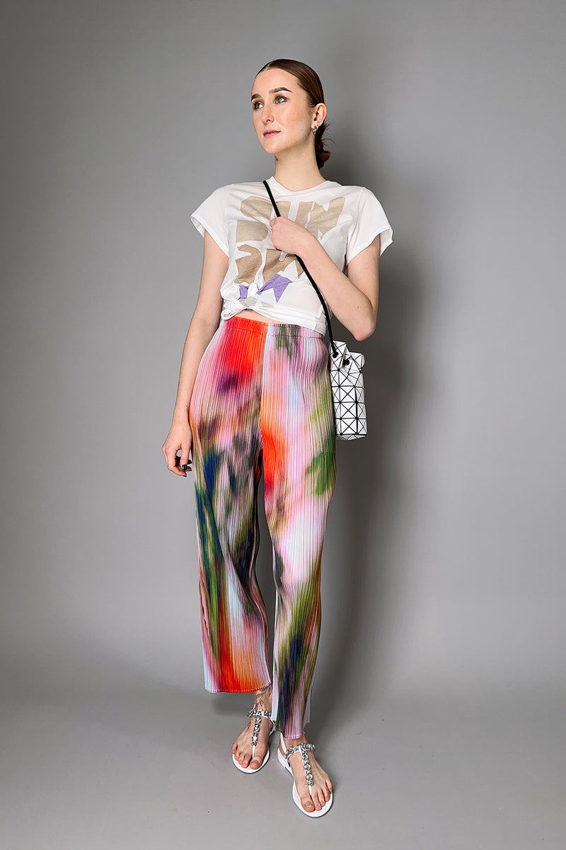 Dorothee Schumacher Printed "Sun Sun Sun" T-Shirt Vancouver. Shop Online or in Store. 