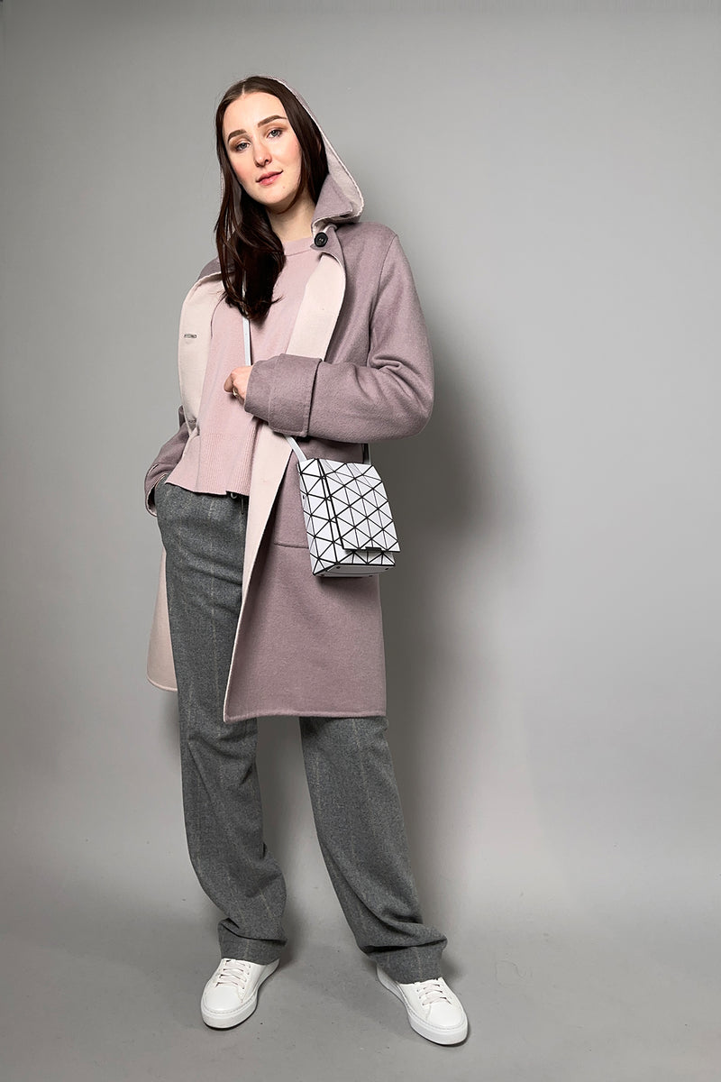 Tonet Cashmere Sweater in Light Pink - Ashia Mode – Vancouver, BC