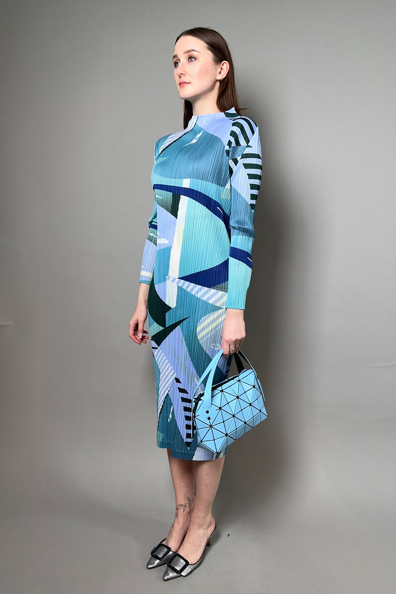 Bao Bao Issey Miyake Boston Small Handbag in Sky Blue – Ashia Mode Clothing