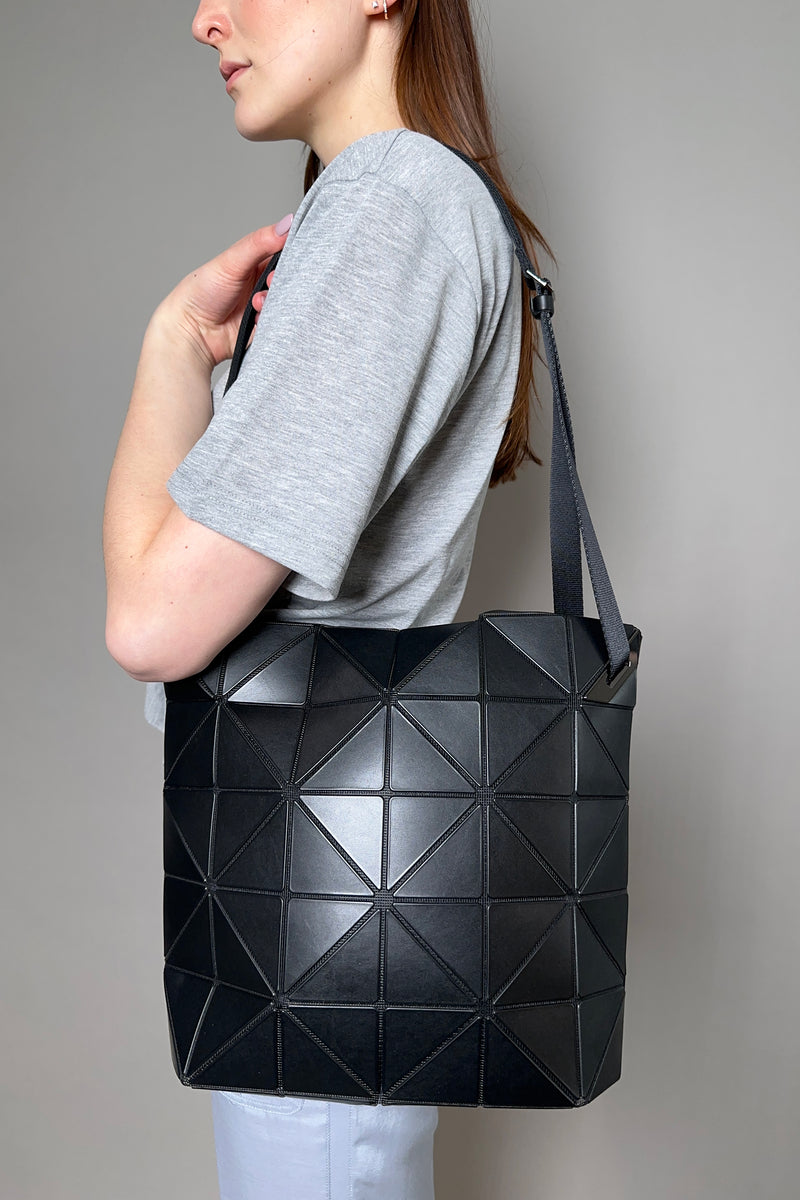 Wring Shoulder Bag in Black by Bao Bao Issey Miyake – Idlewild