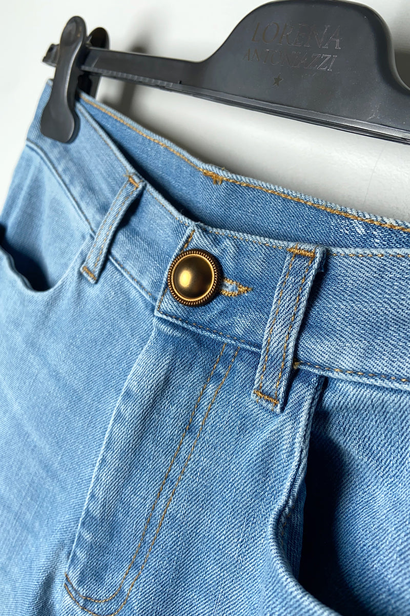 Lorena Antoniazzi Straight Cropped Jeans in Light Stone Wash Blue