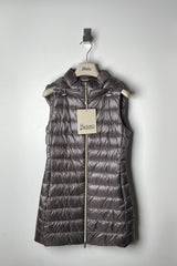 Herno New Arrivals Slim Nylon Ultralight Puffer Vest in Slate - Ashia Mode