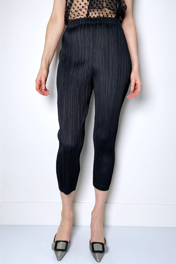 Pleats Please Black Cropped Leggings