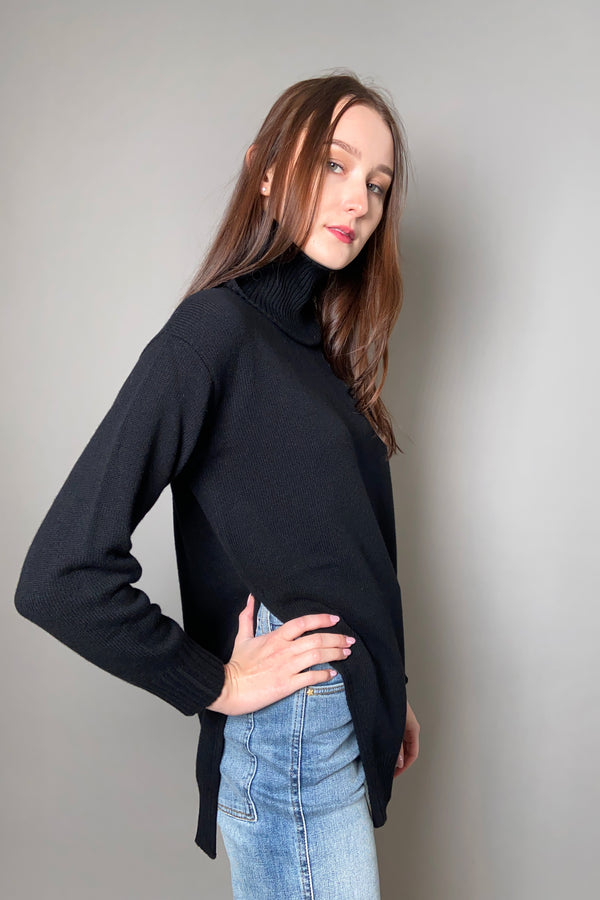 Lorena Antoniazzi High-Slit Cashmere Sweater with Snood in Black