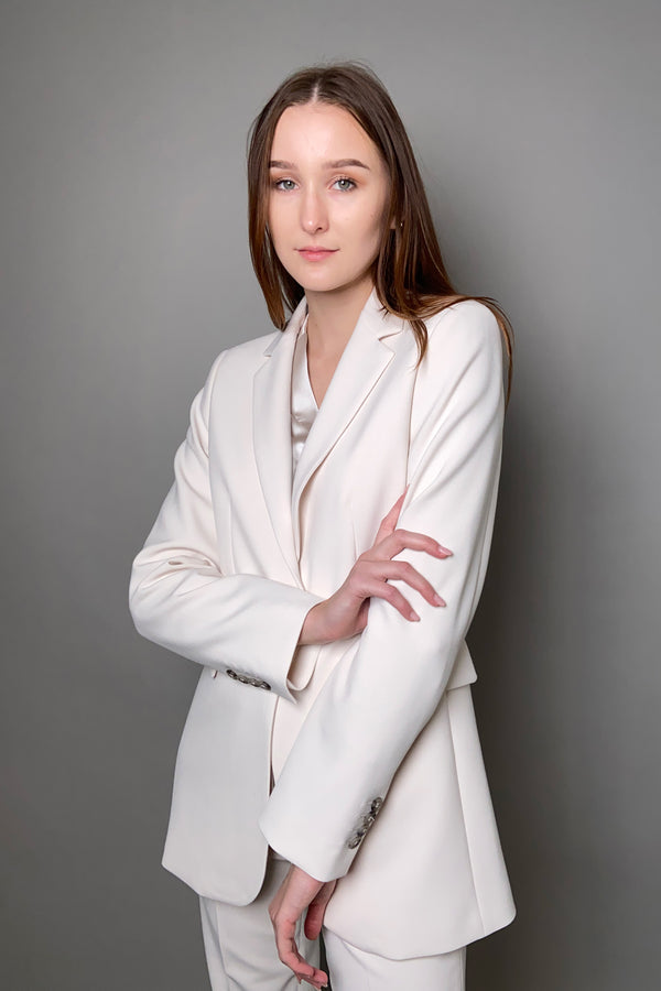 Peserico Single Breasted Blazer in Off-White - Ashia Mode