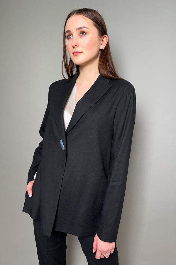 Antonelli Firenze Garofano Linen Blazer with Mother of Pearl Button in Black
