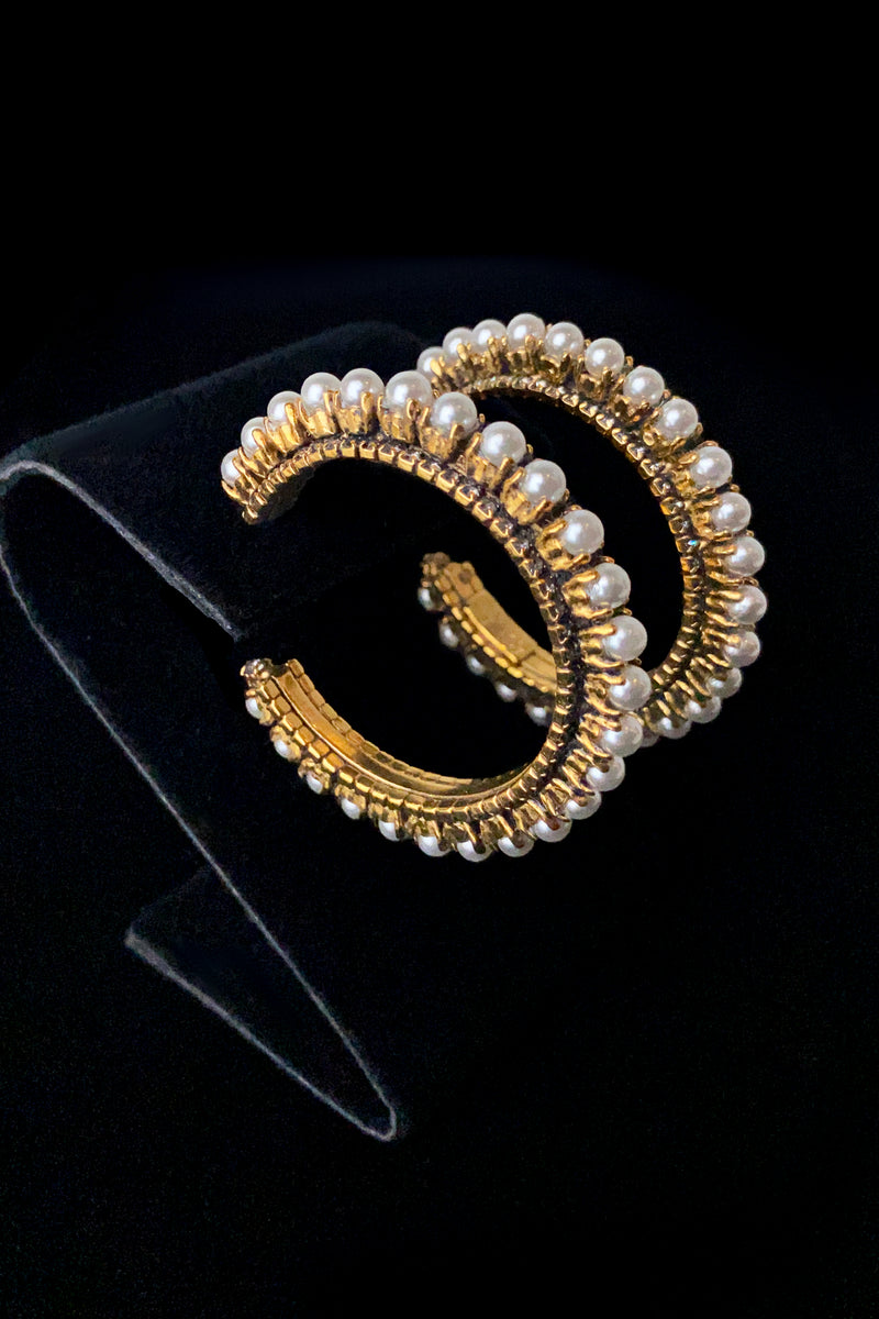 Erickson Beamon Pearl Hoop Earrings in Gold