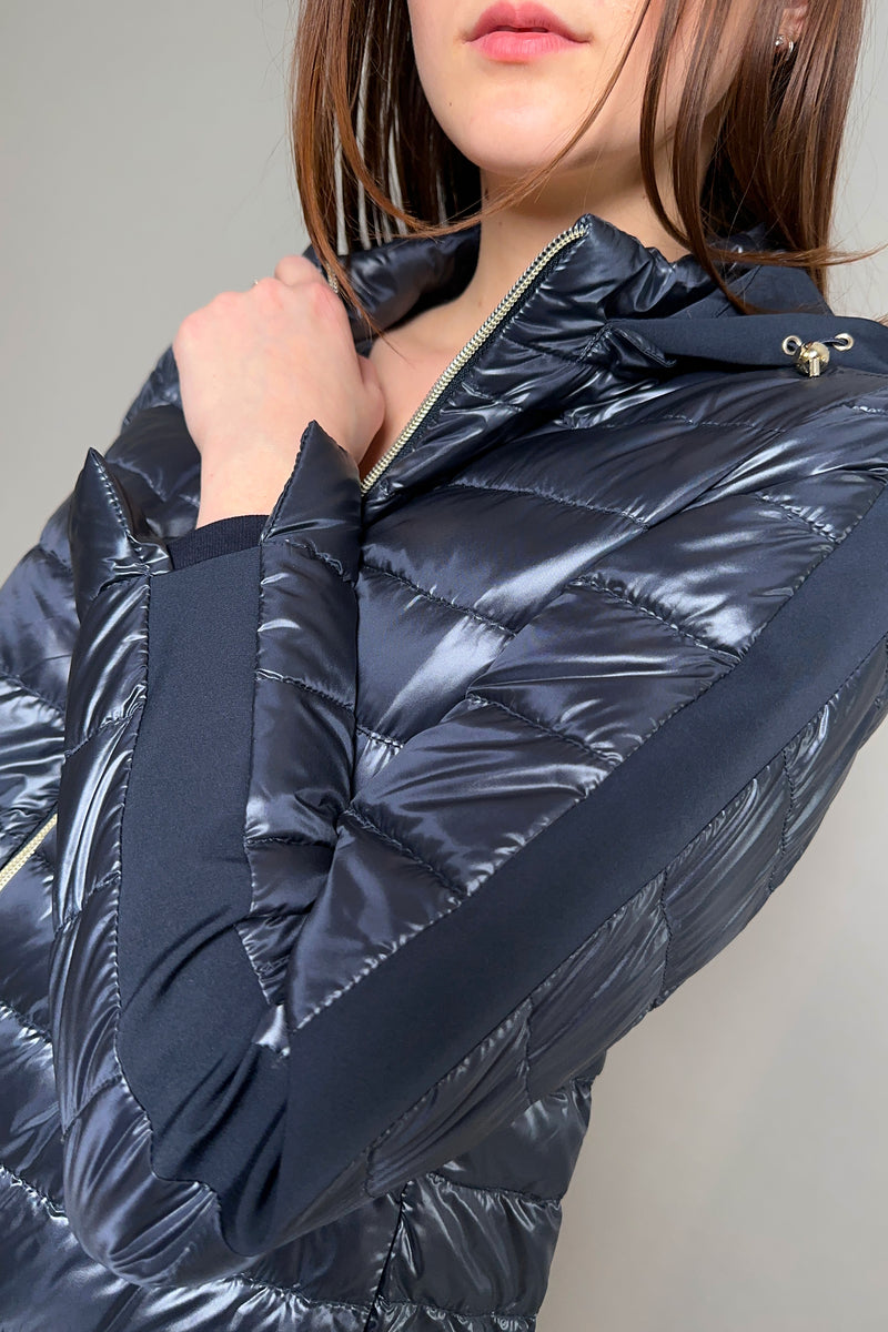 Herno New Arrivals Ultralight Puffer Jacket with Hood in Navy - Ashia Mode