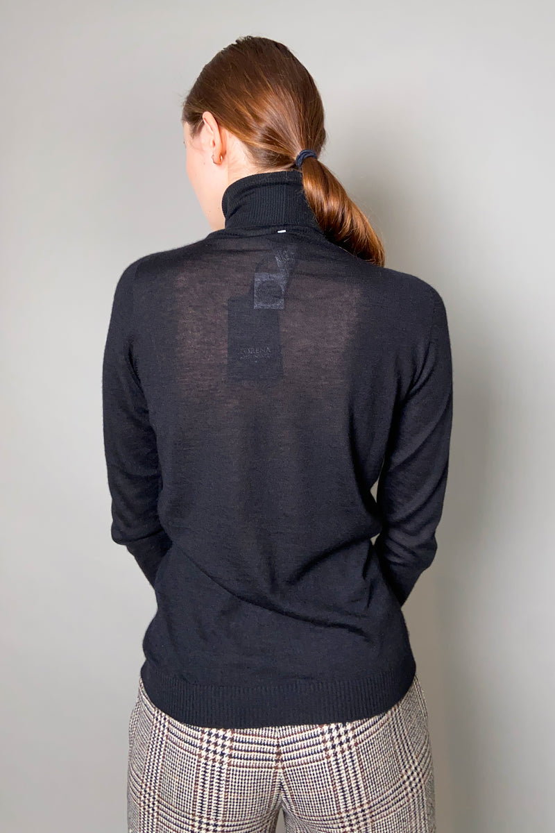 Lorena Antoniazzi Fine Cashmere Turtleneck in Black