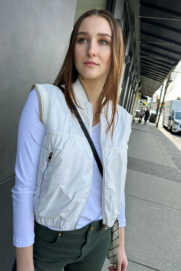 Lorena Antoniazzi Short Technical Reversible Vest with Knit Finishings in White