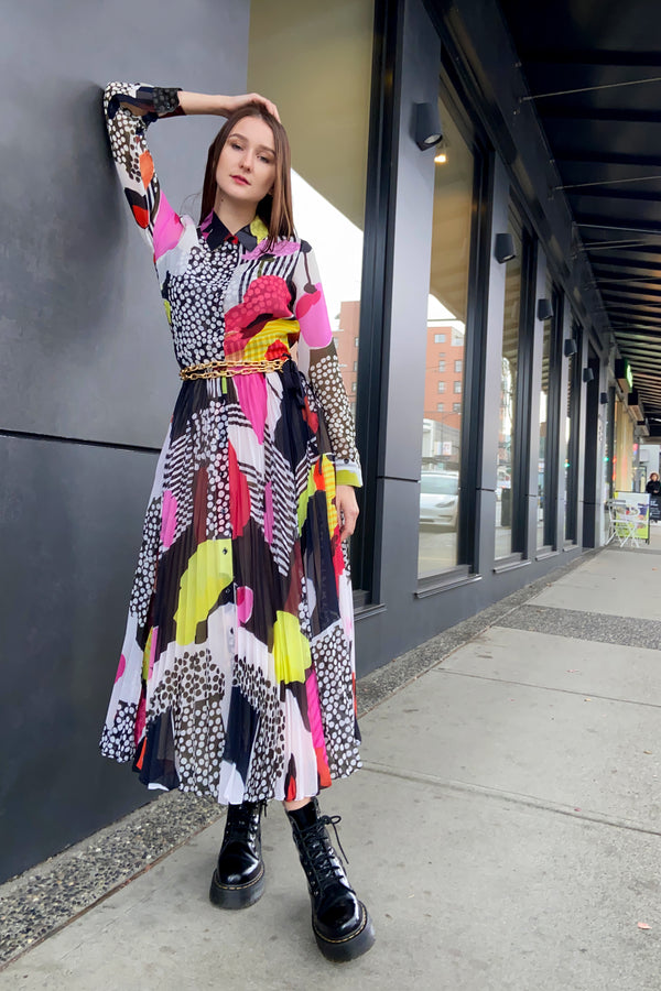 Sara Roka Crepe De Chine Dress in English Licorice Print